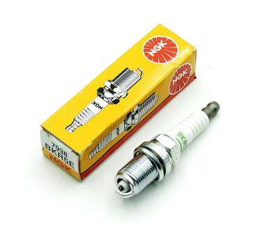 ŚWIECA ZAPŁONOWA NGK BKR5E 7938